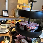 Berg & Tal - Miniboutiquehotel Und Appetitlich Manufaktur Bed & Breakfast 3*