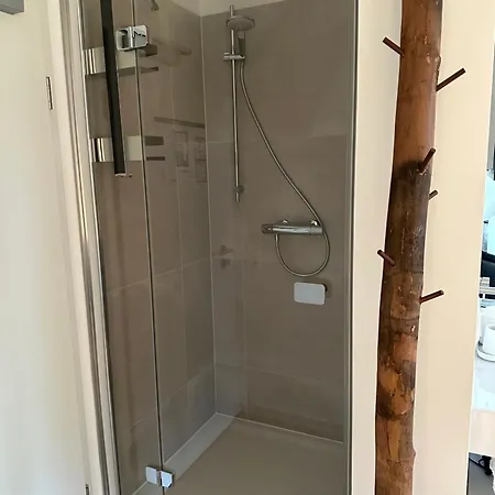 فندق مبيت وإفطار Berg & Tal - Miniboutiquehotel Und Appetitlich Manufaktur 3*