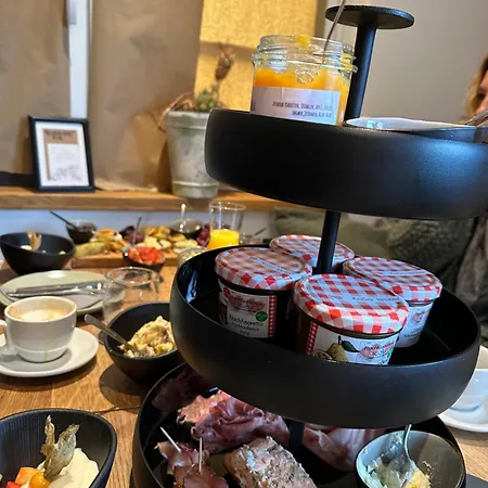 Berg & Tal - Miniboutiquehotel Und Appetitlich Manufaktur فندق مبيت وإفطار 3*