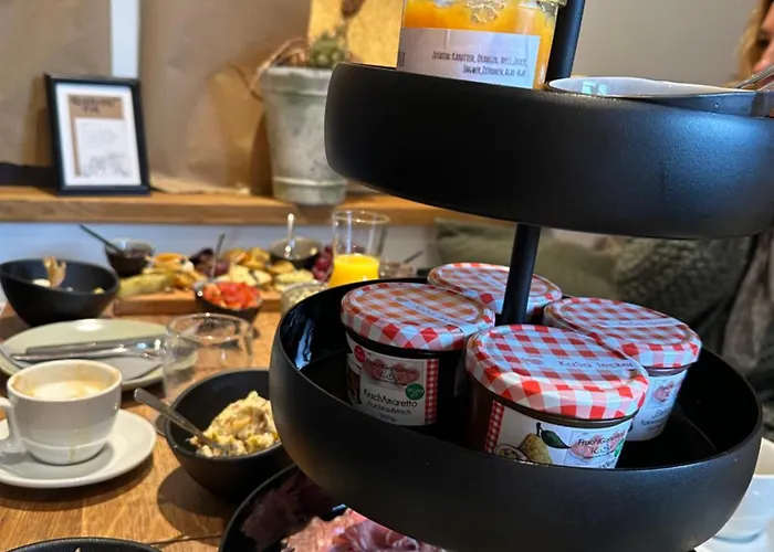 Berg & Tal - Miniboutiquehotel Und Appetitlich Manufaktur 住宿加早餐酒店 3*